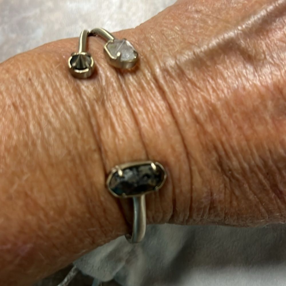 Kendra Scott bracelet - Picture 2 of 3